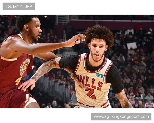 公牛短兵相接演练，内线封堵更具威慑